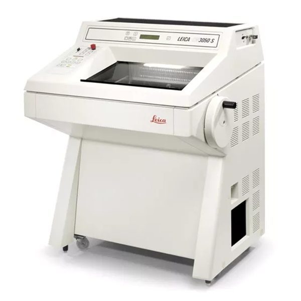 LEICA CM3050 S